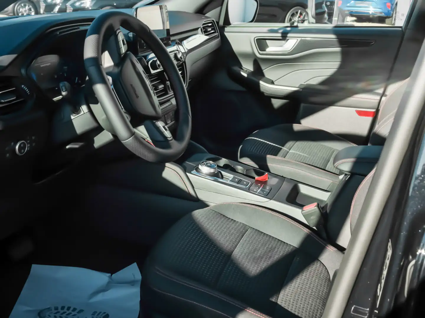 Ford Kuga ST-LINE PHEV NAVI AHK ACC HUD LED PANO Schwarz - 2