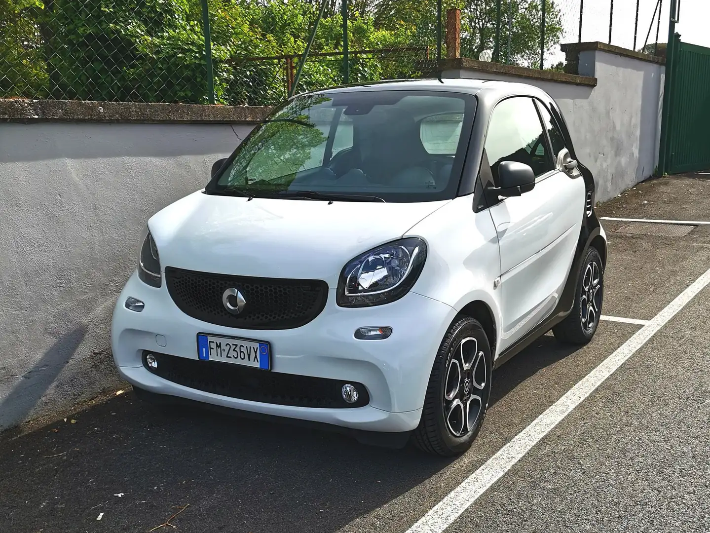 smart forTwo Bianco - 1