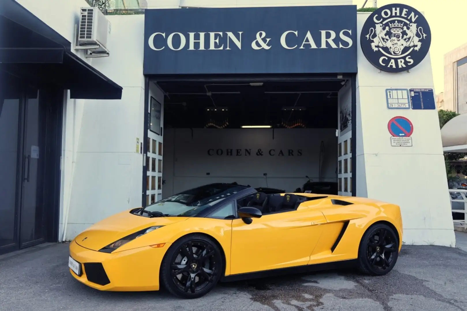 Lamborghini Gallardo Spyder Amarillo - 1