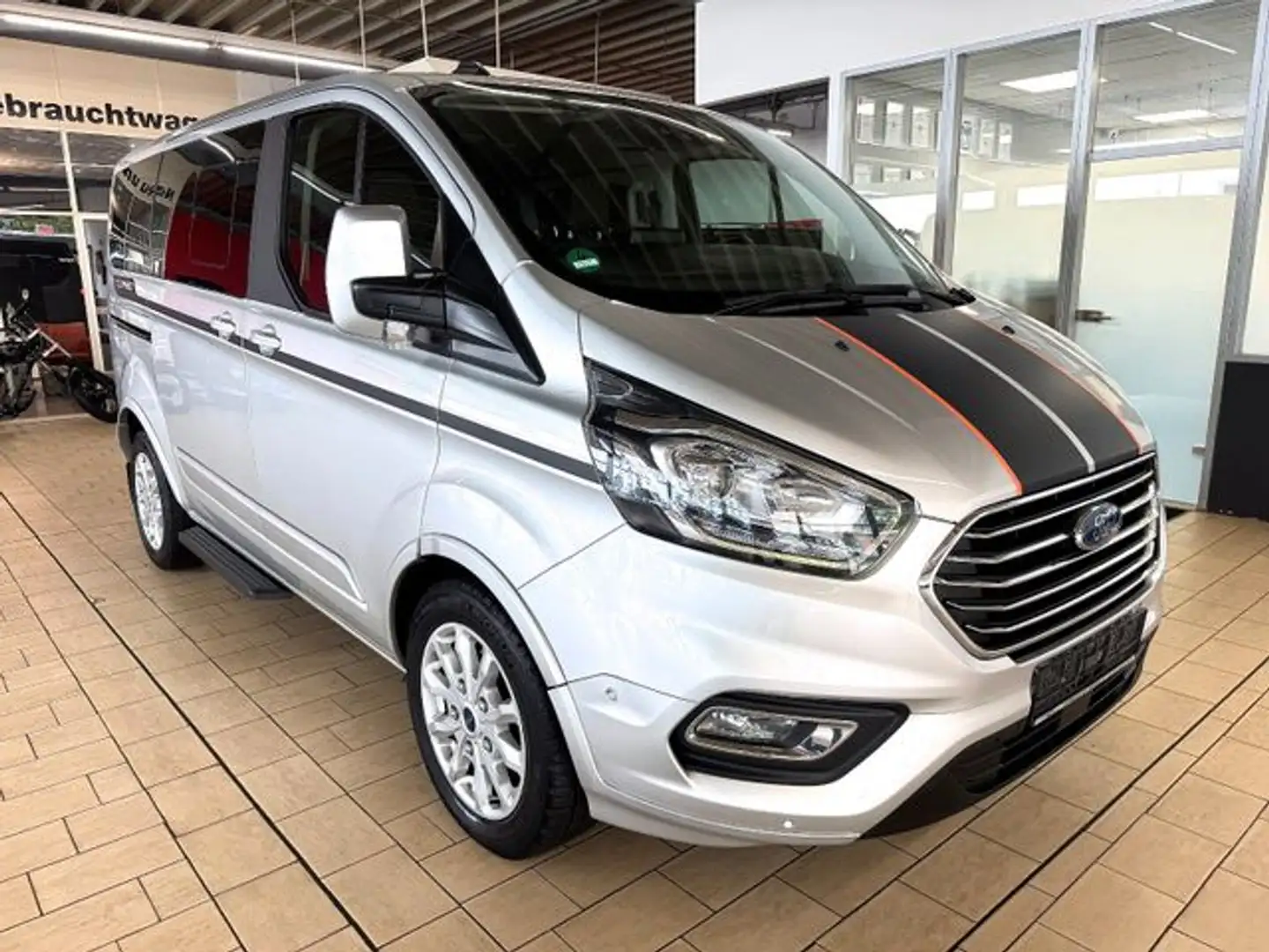 Ford Tourneo Custom CUSTOM*AUTOM+NAVI+KAM+SITZH+AHK+8-SITZER - 1