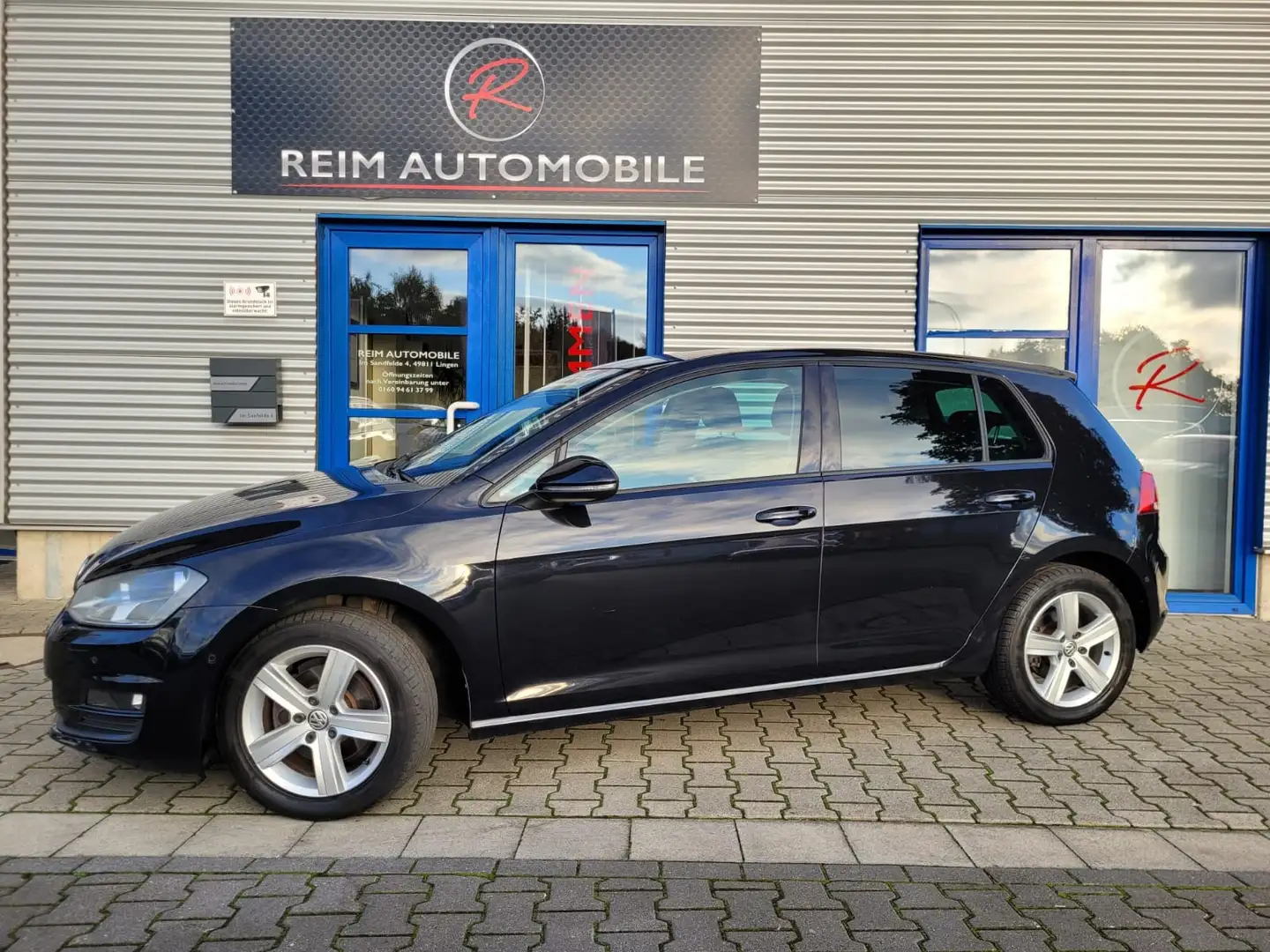 Volkswagen Golf VII Comfortline 1.4 TSI *KLIMA*SHZ*ALU*TEMPOMAT* Schwarz - 2