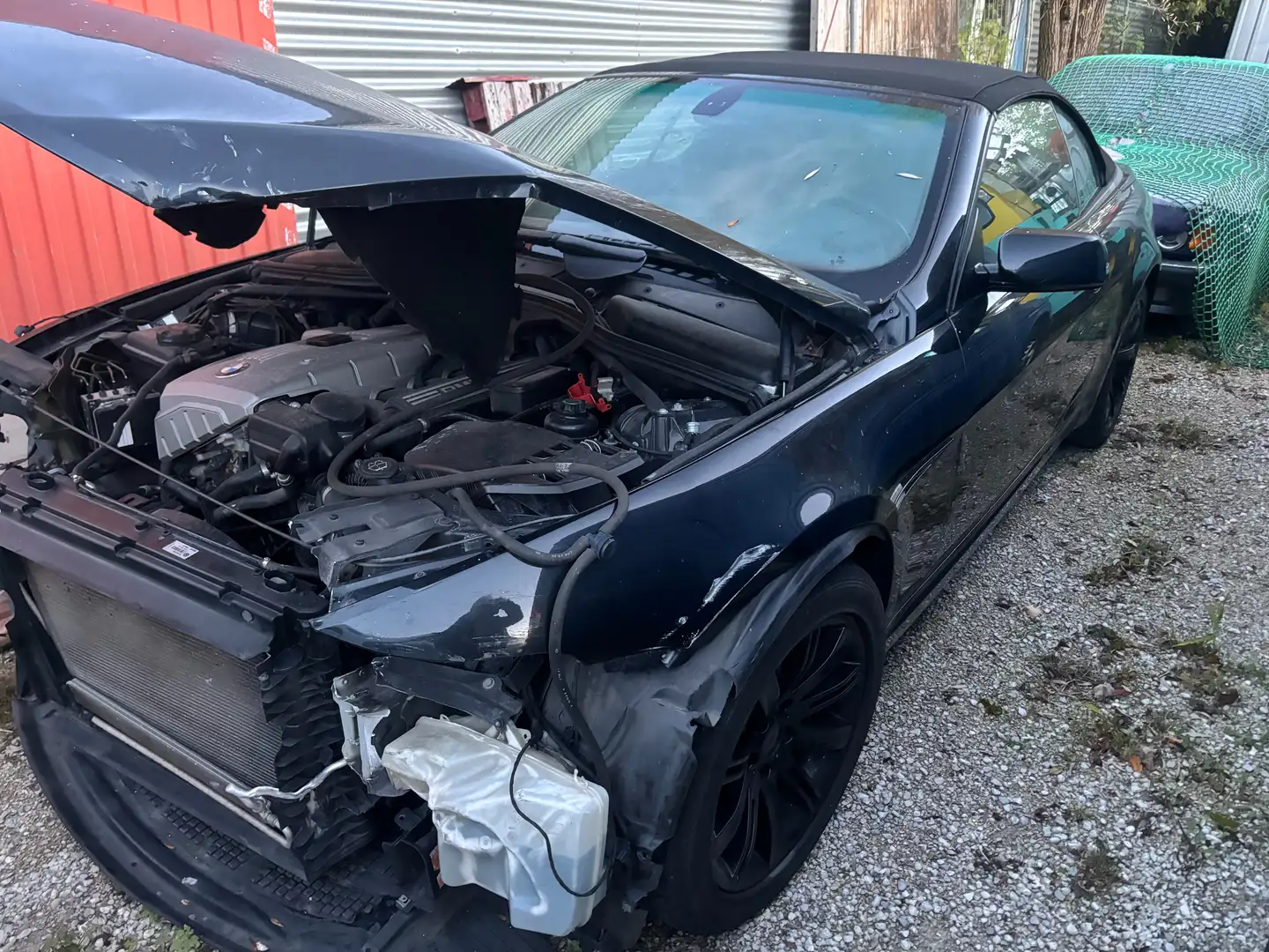 BMW 630 630i Schwarz - 2