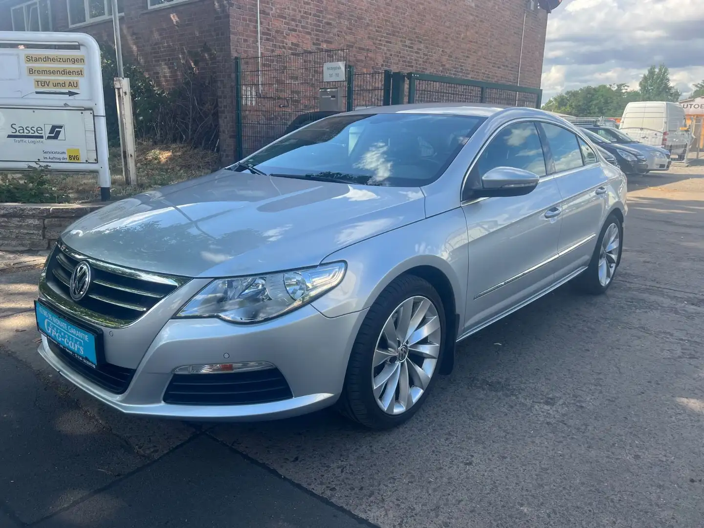 Volkswagen Passat CC Aut.+Sitzheizung+PDC+Navi+Leder+Klima Silver - 1