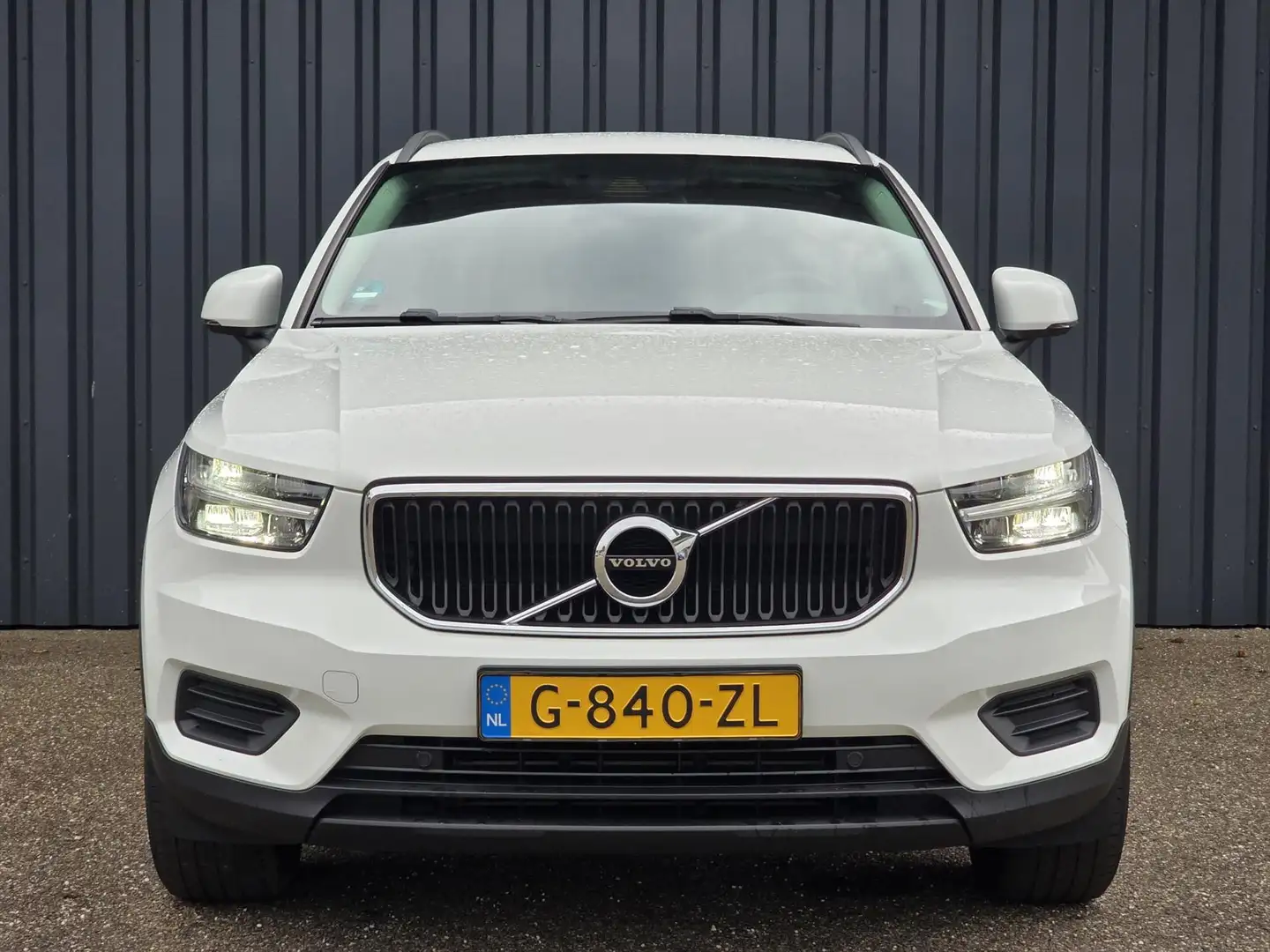 Volvo XC40 T3 163pk Automaat | Bluetooth | Carplay/Android Au Blanc - 2
