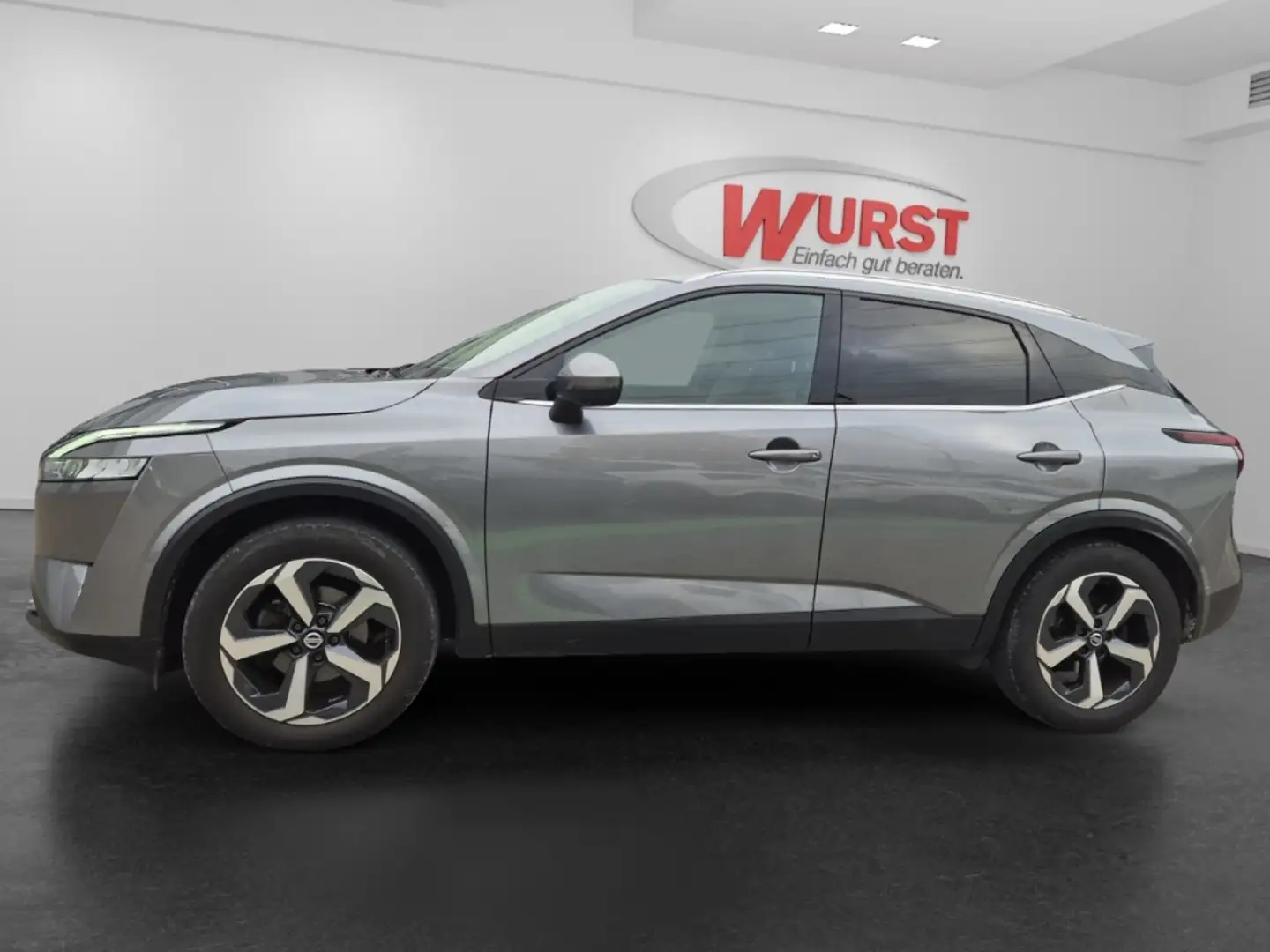 Nissan Qashqai N-Connecta 1.3 DIG-T  Winterpaket Design-Paket AHK Grau - 2