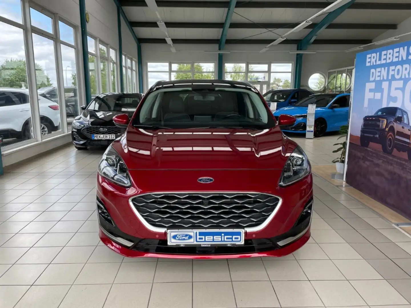 Ford Kuga Vignale PHEV+AHK+PanoDach+B&O+iACC+BLIS+LMF Rood - 2