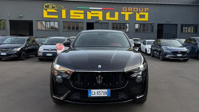 Maserati Levante view 2