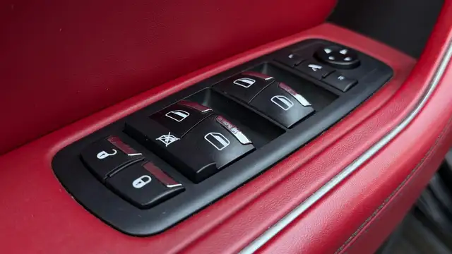 Maserati Levante view 17