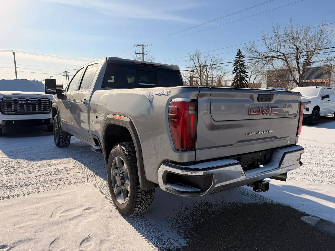 GMC Sierra 3500HD снимка GMC Sierra 3500HD