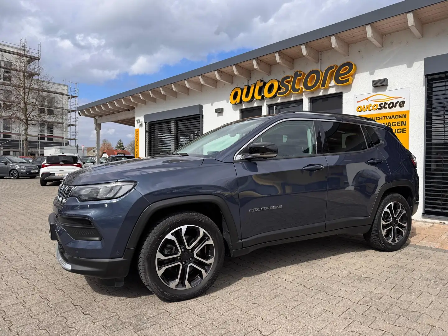 Jeep Compass Limited FWD 1.3 MultiAir 110 kW (150 PS), Autom... Blau - 1