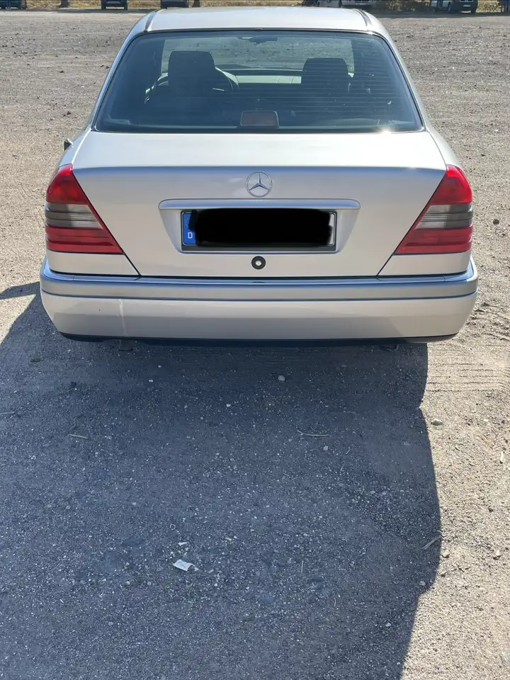 Mercedes-Benz C 180 Elegance, foto 5