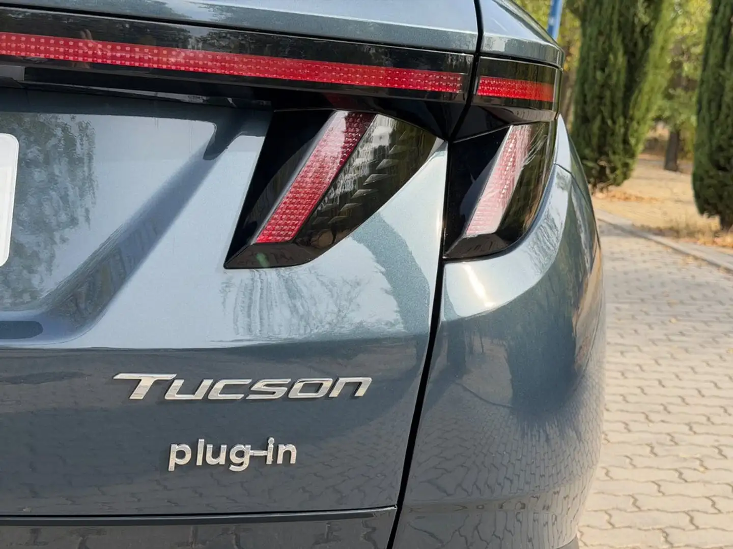 Hyundai TUCSON 1.6 TGDI PHEV 195kW Style Auto 4x4 Grijs - 2