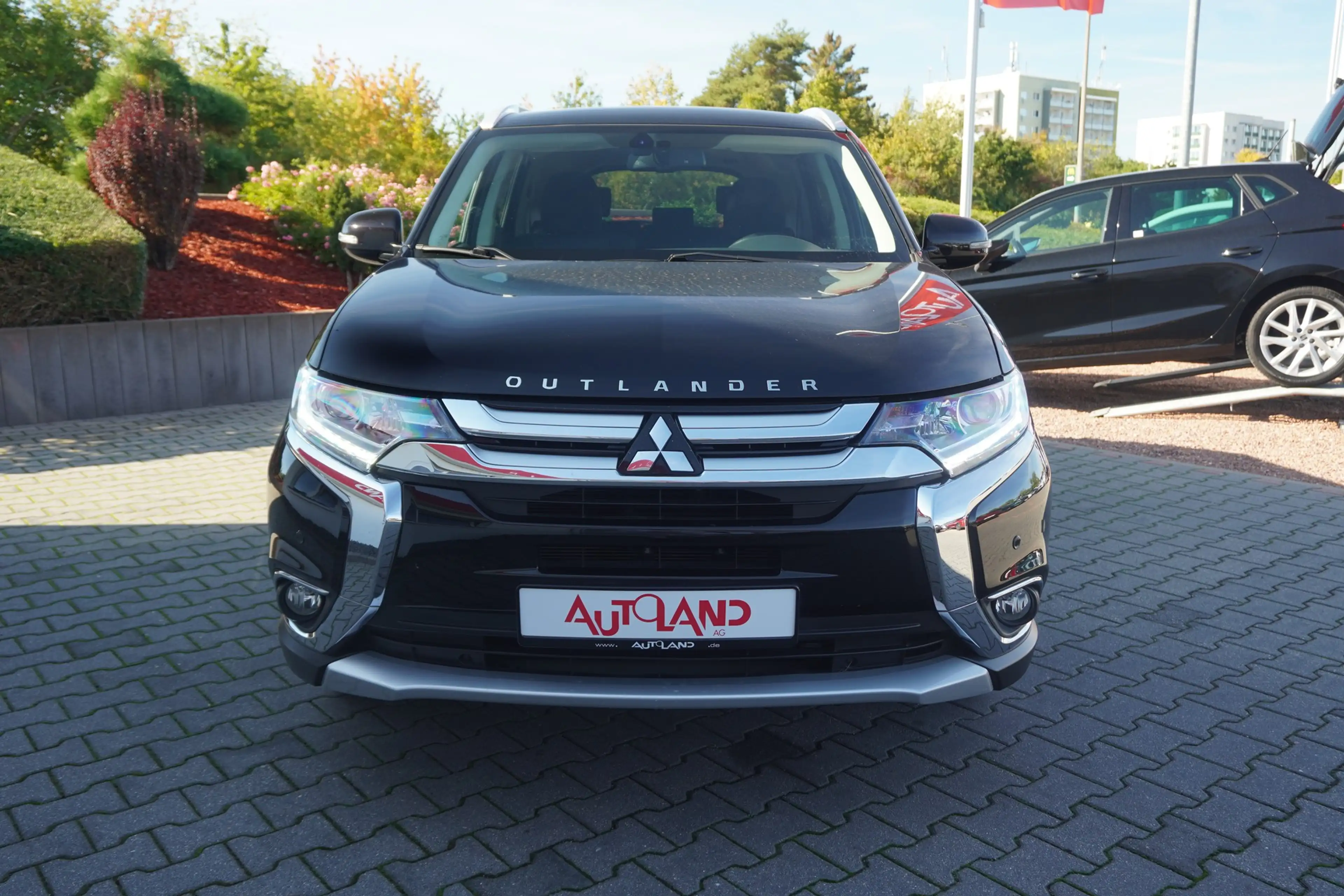 Mitsubishi Outlander 2.0 MIVEC Edition Kamera AHK Tempomat — photo 8