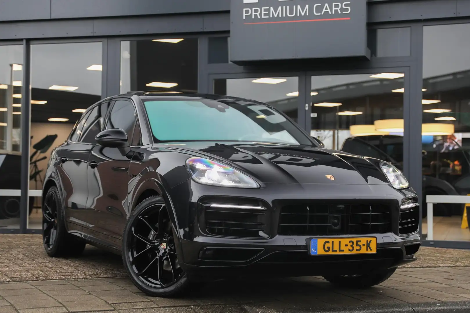 Porsche Cayenne 3.0 E-Hybrid | Nachtzicht assistent | Sportdesign Noir - 1