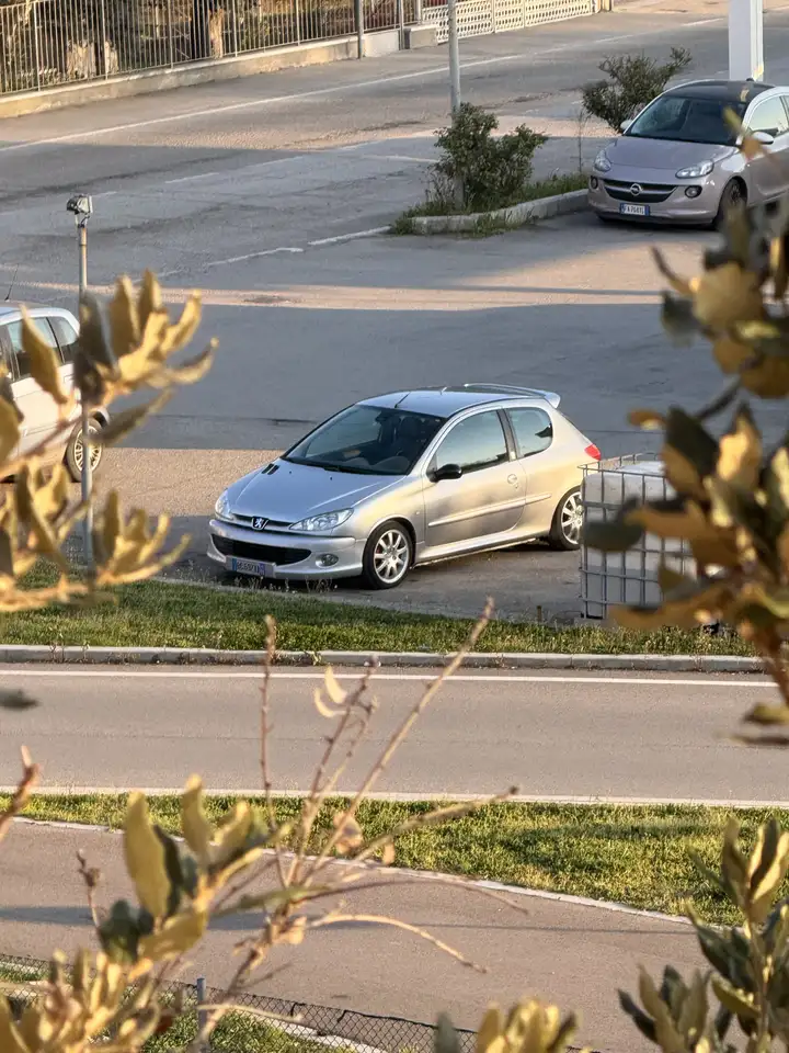 Peugeot 206 Gt, foto 1