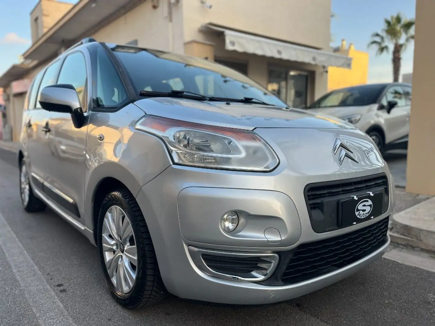 Citroen C3 Picasso 1.6 HDi 90 Exclusive Argento - 2