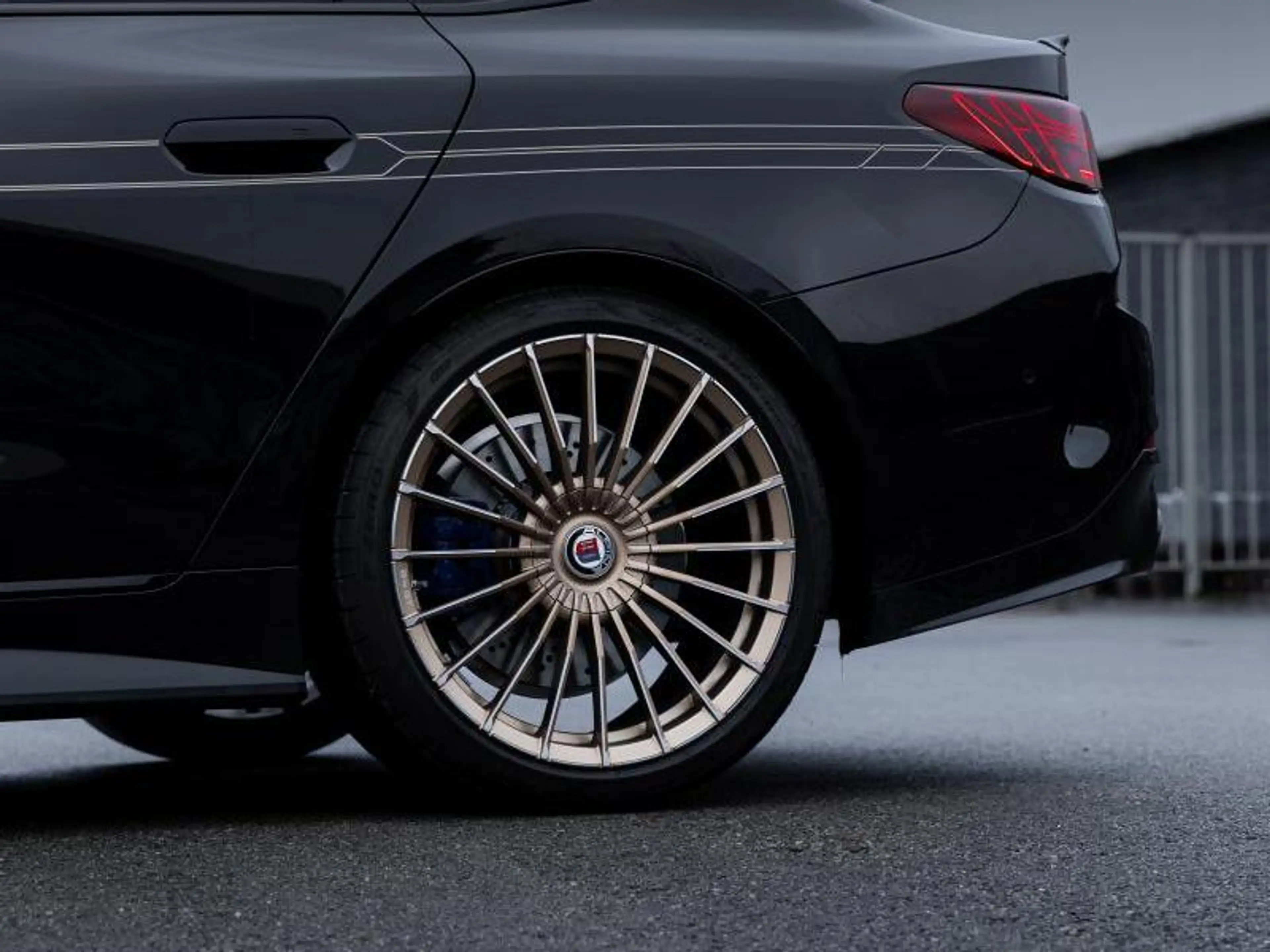 Alpina B4 GT — photo 13