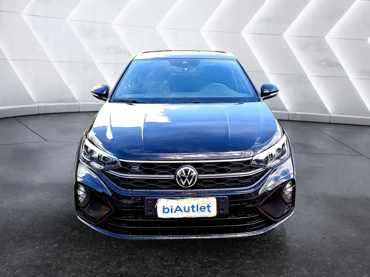 Volkswagen Taigo 1.0 tsi R-Line 110cv Noir - 2