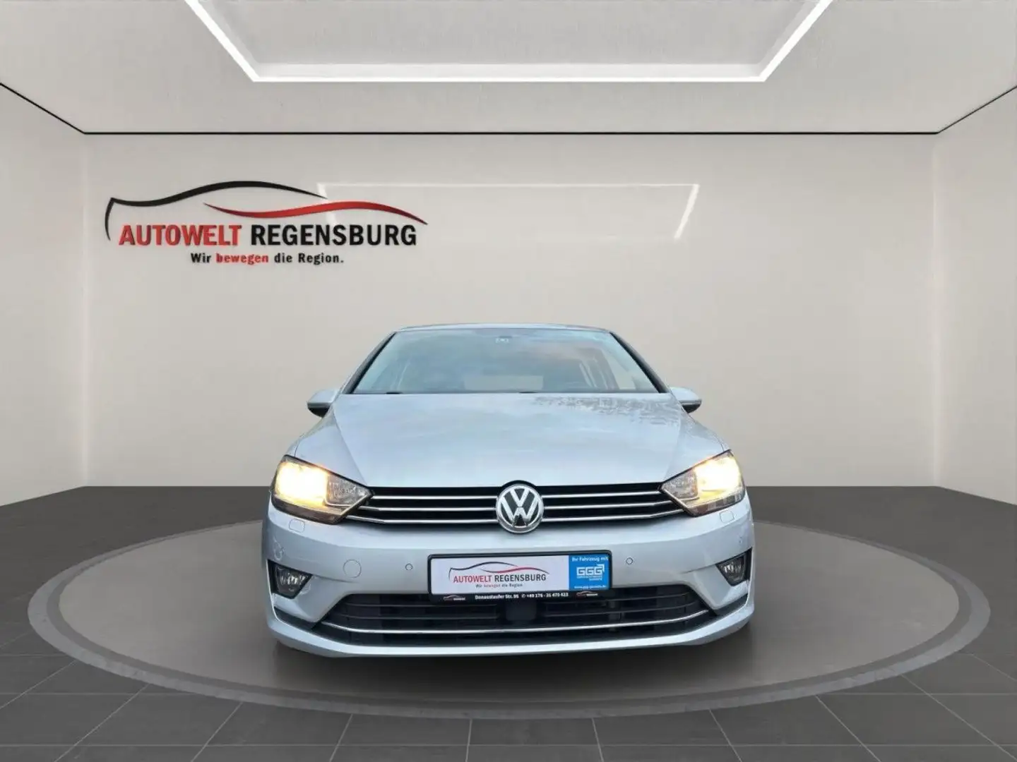 Volkswagen Golf Sportsvan VII 2.0 TDI SHZ PDC NAV TEMP BLUE Argent - 2