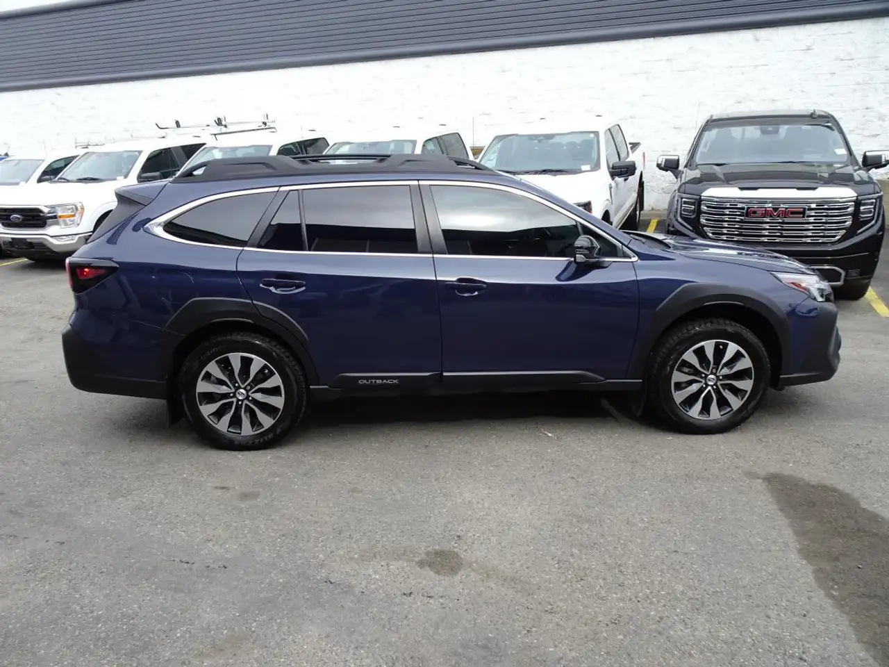 Subaru OUTBACK снимка Subaru OUTBACK
