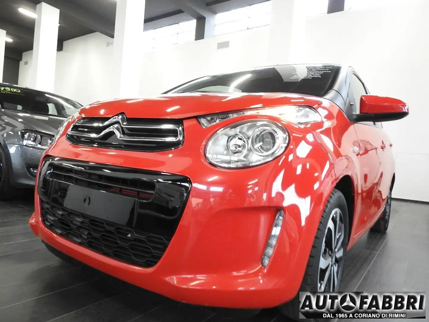 Citroen C1 CITROEN -  - VTi 72 ETG 5p. Shine Automatica Car Rouge - 2