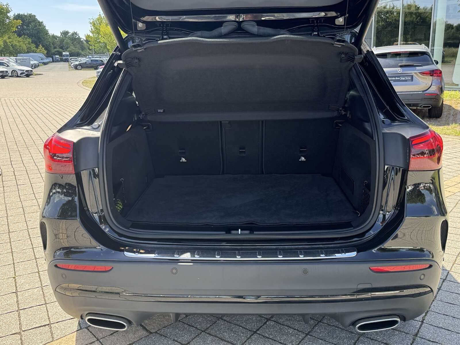 Mercedes-Benz GLA 180