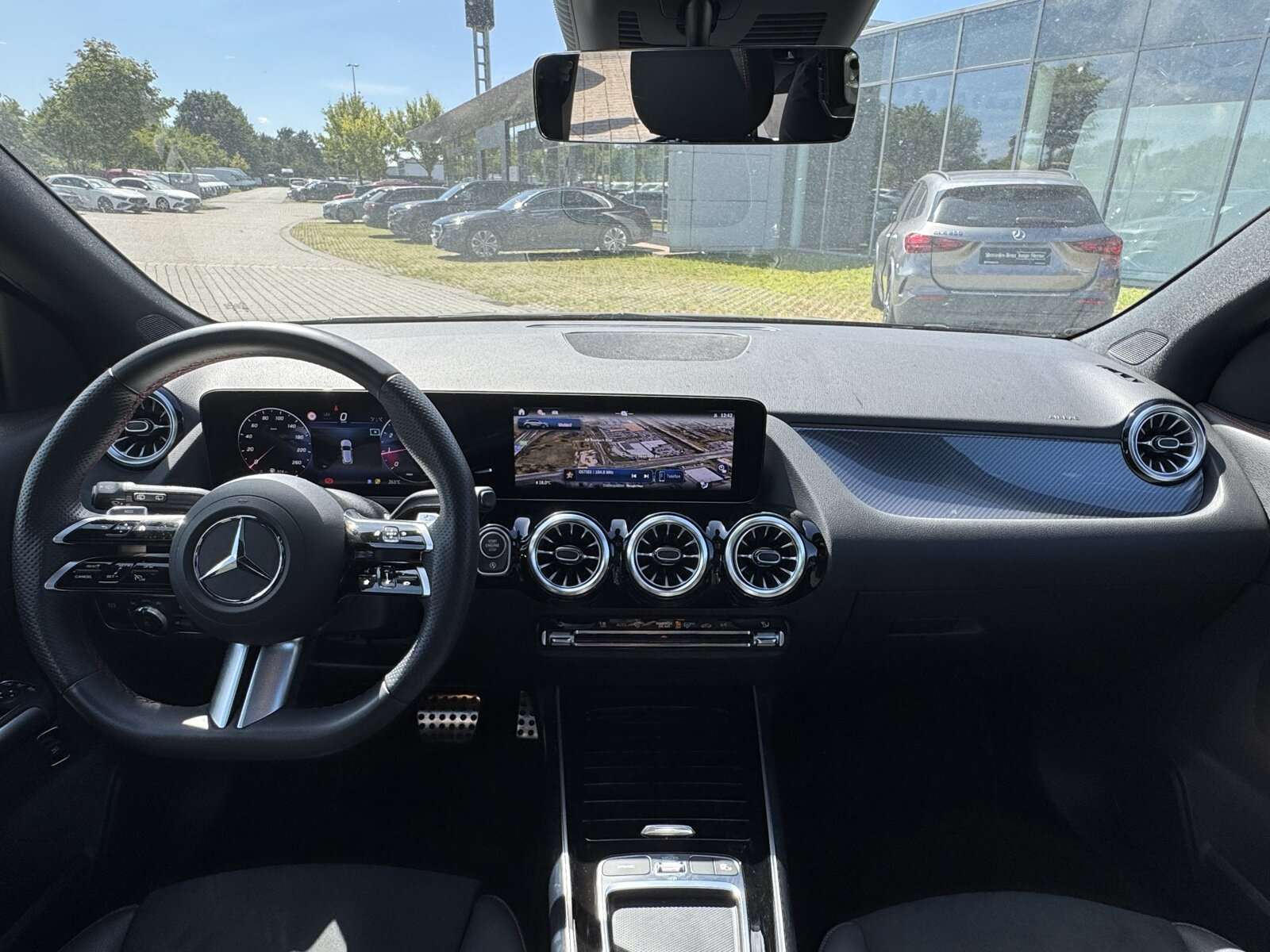Mercedes-Benz GLA 180
