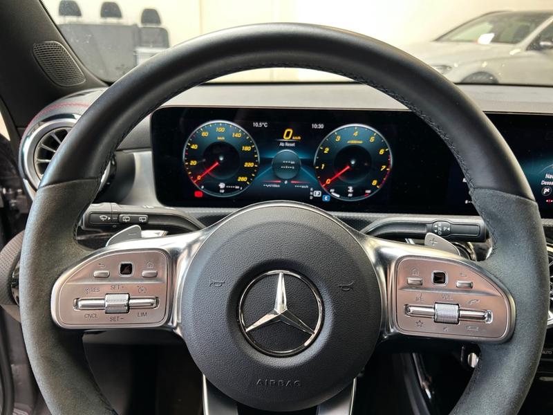 Mercedes-Benz CLA 200 SB AMG*MBUX High End*Night Paket — photo 7