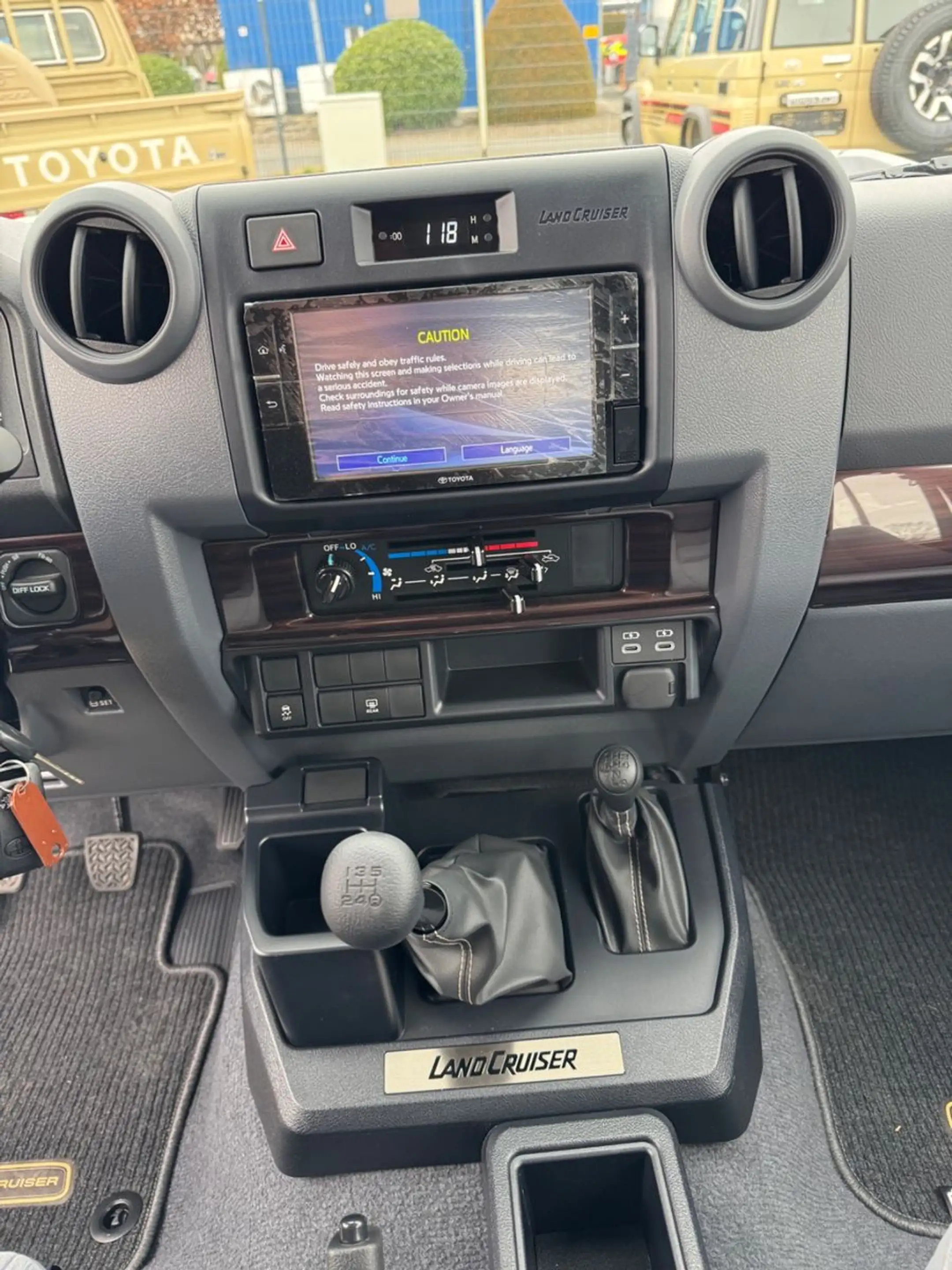 Toyota Land Cruiser GDJ 76 LX-G 2,8d Euro-6e SOFORT — photo 9