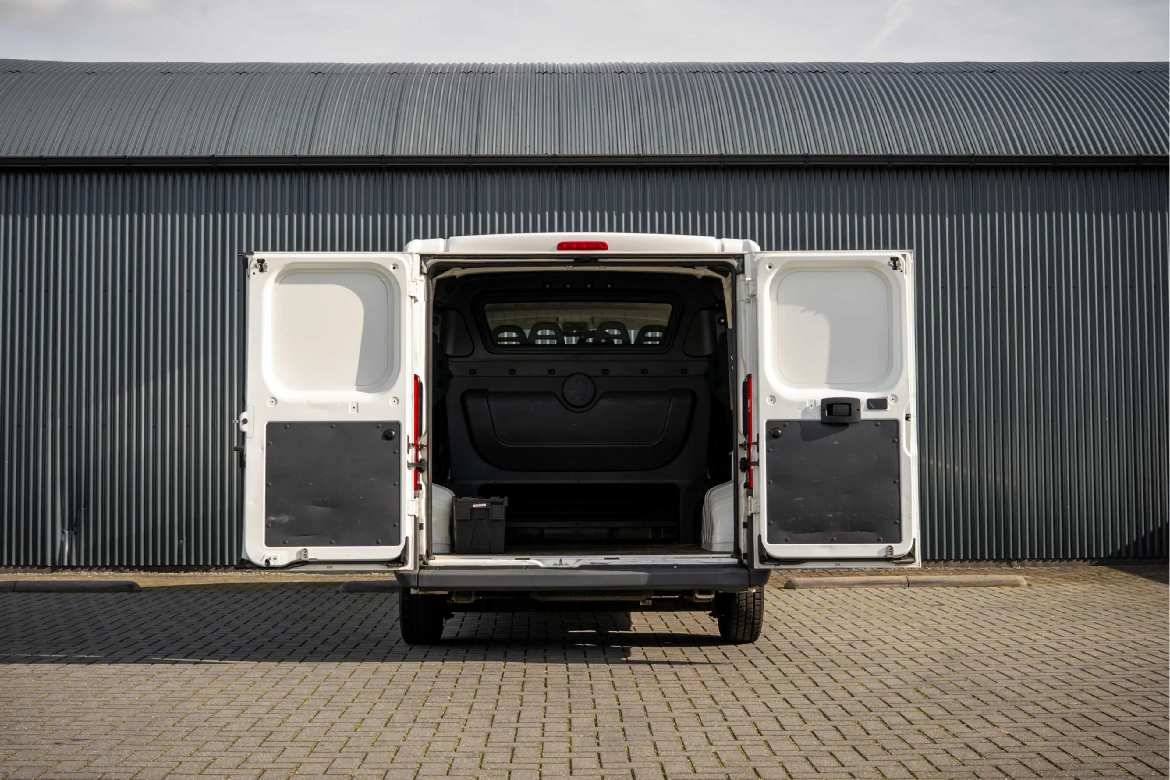 Peugeot Boxer L1H1 | 7-Zits | Euro 6 | Cruise | Airco — photo 9