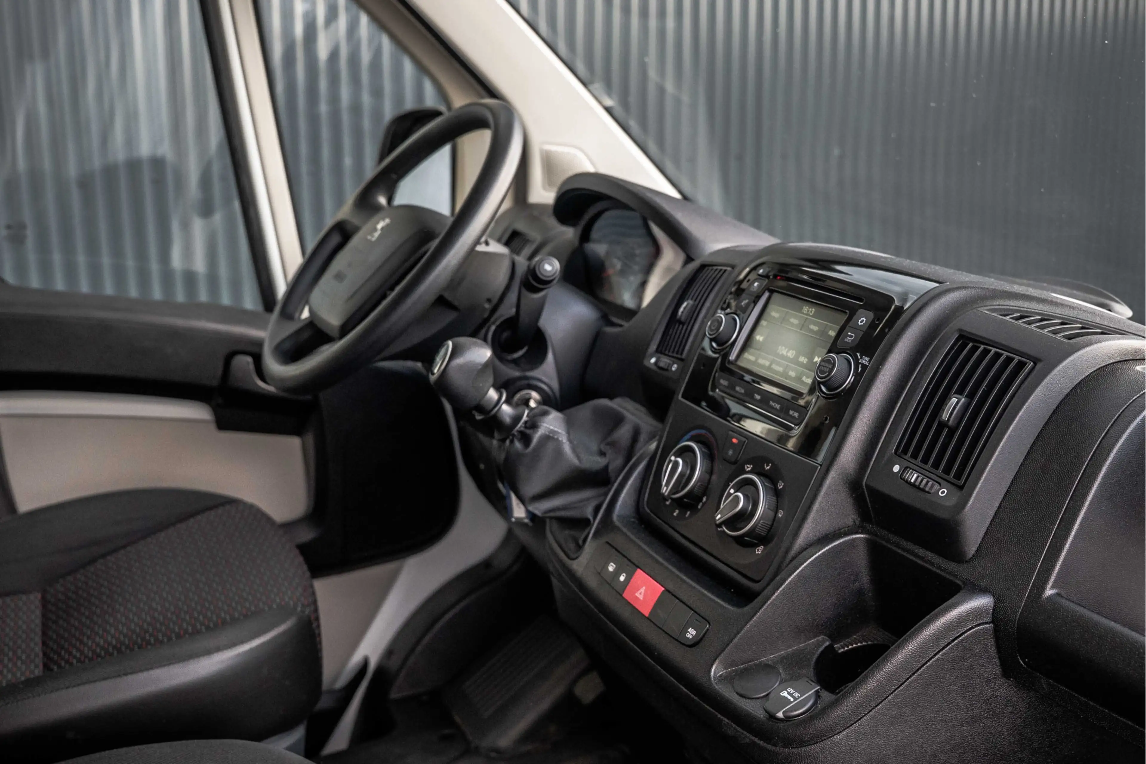 Peugeot Boxer L1H1 | 7-Zits | Euro 6 | Cruise | Airco — photo 2