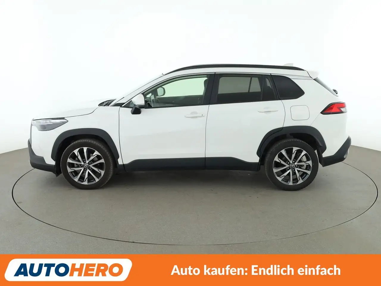 Toyota Corolla Cross 1.8 Hybrid FWD Team Deutschland Aut.*LED*ACC*CAM*, миниатюра 3