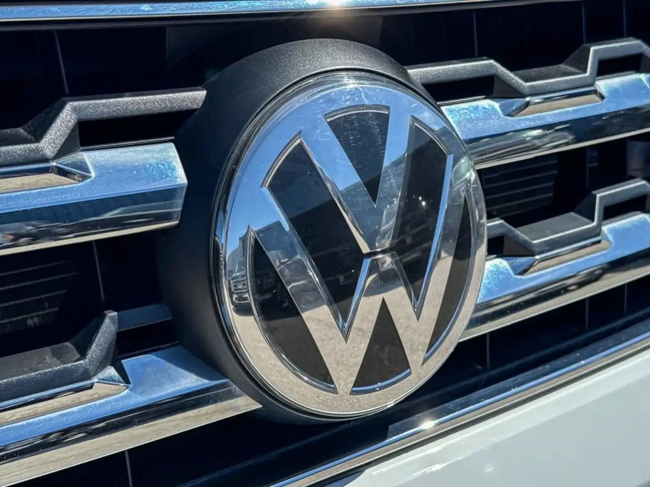 Volkswagen Atlas photo Volkswagen Atlas