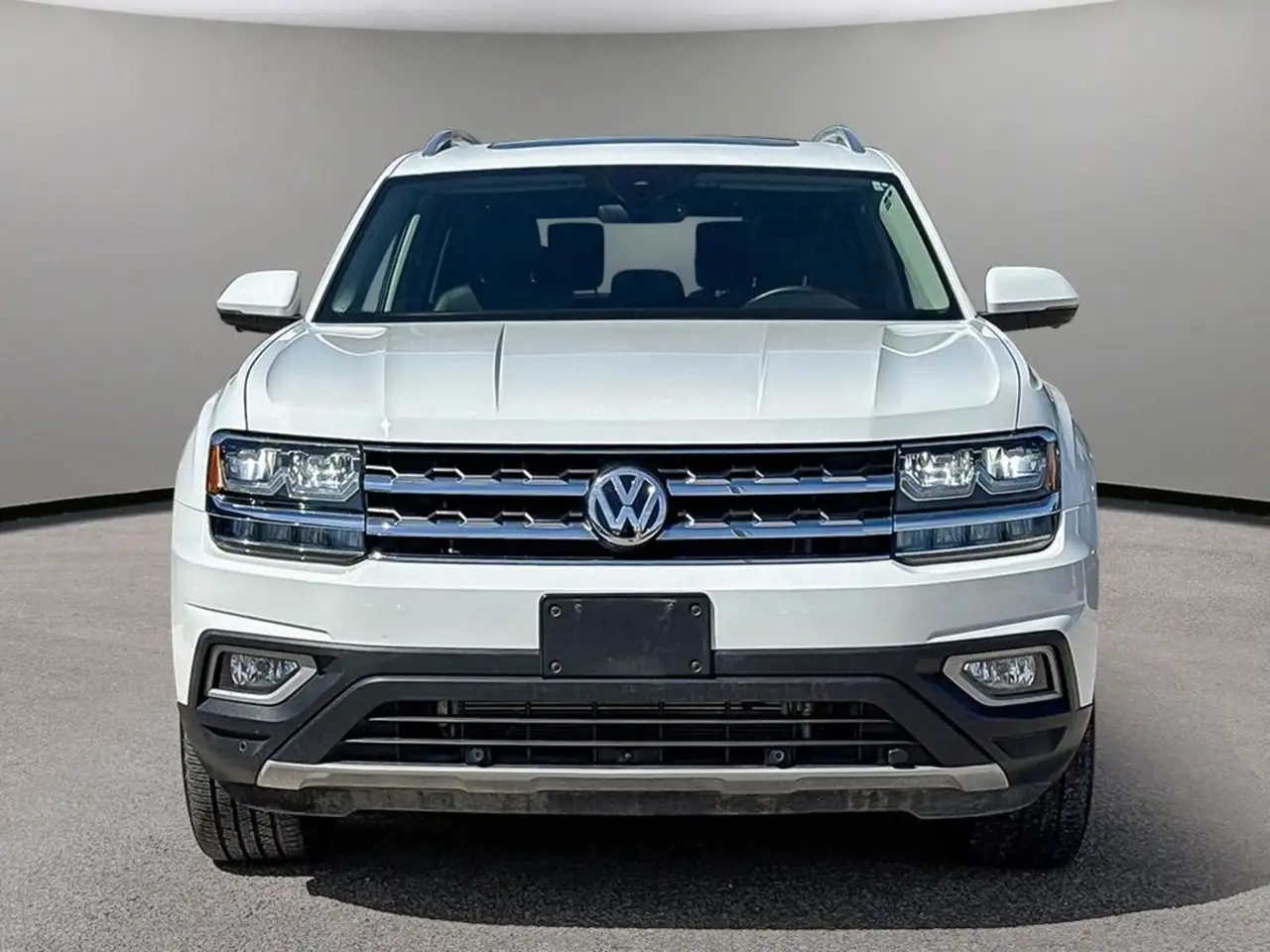 Volkswagen Atlas photo Volkswagen Atlas