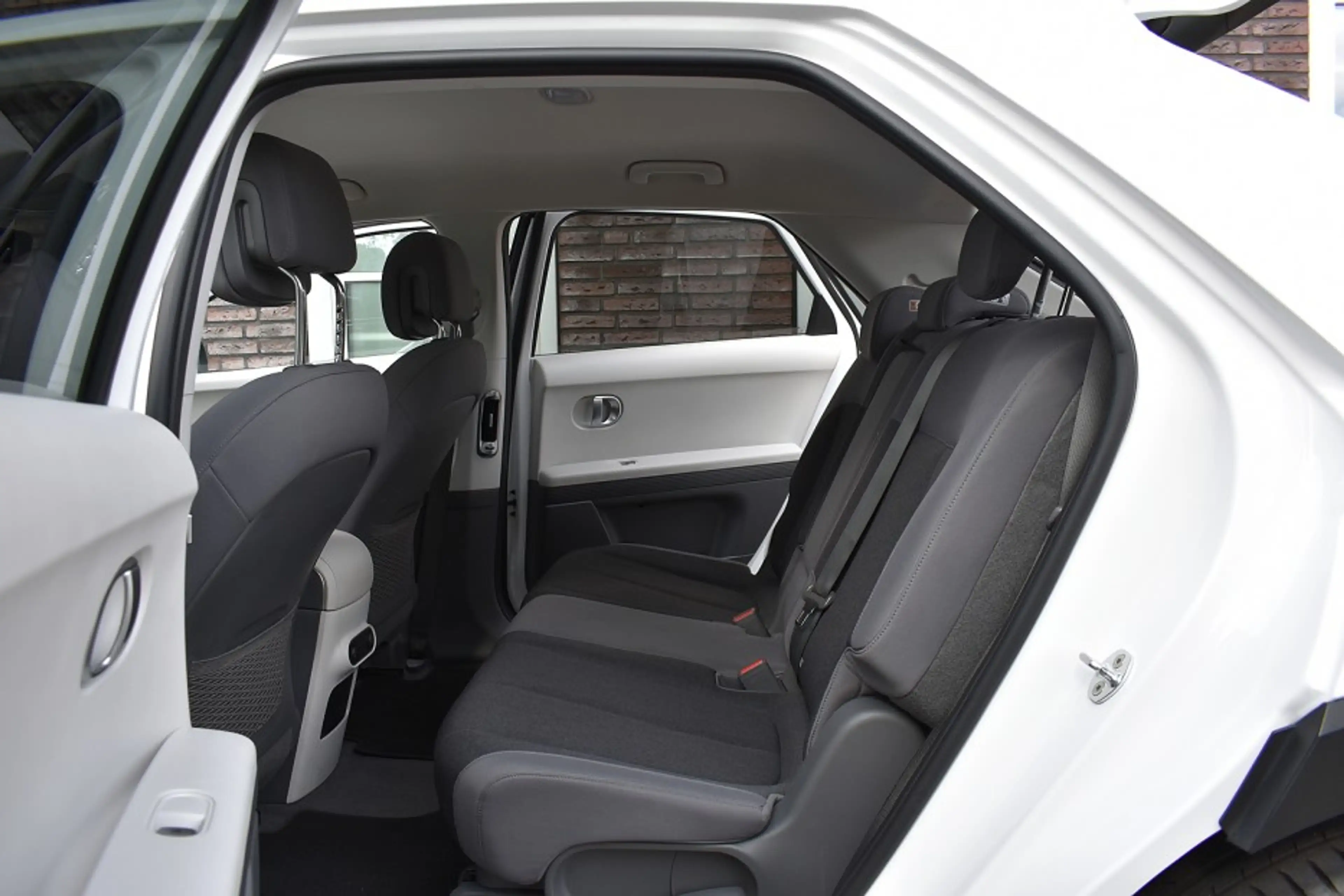 Hyundai IONIQ 5 Style 73kWh/91% SOH/ Wij zijn op afspraak geopend! — photo 4