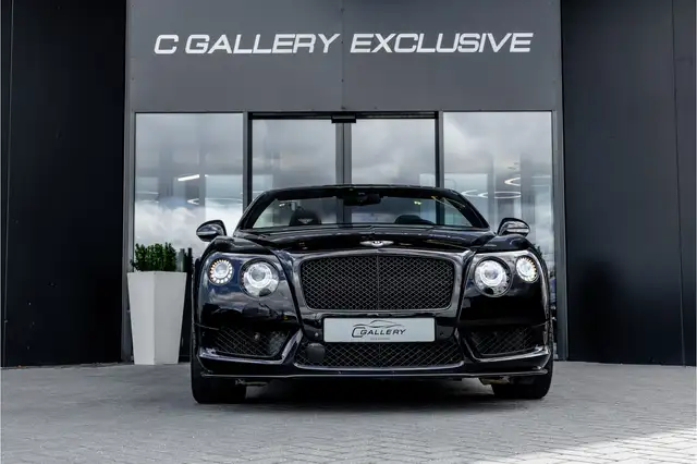 Bentley Continental GTC view 2