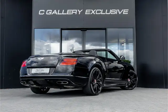 Bentley Continental GTC view 9