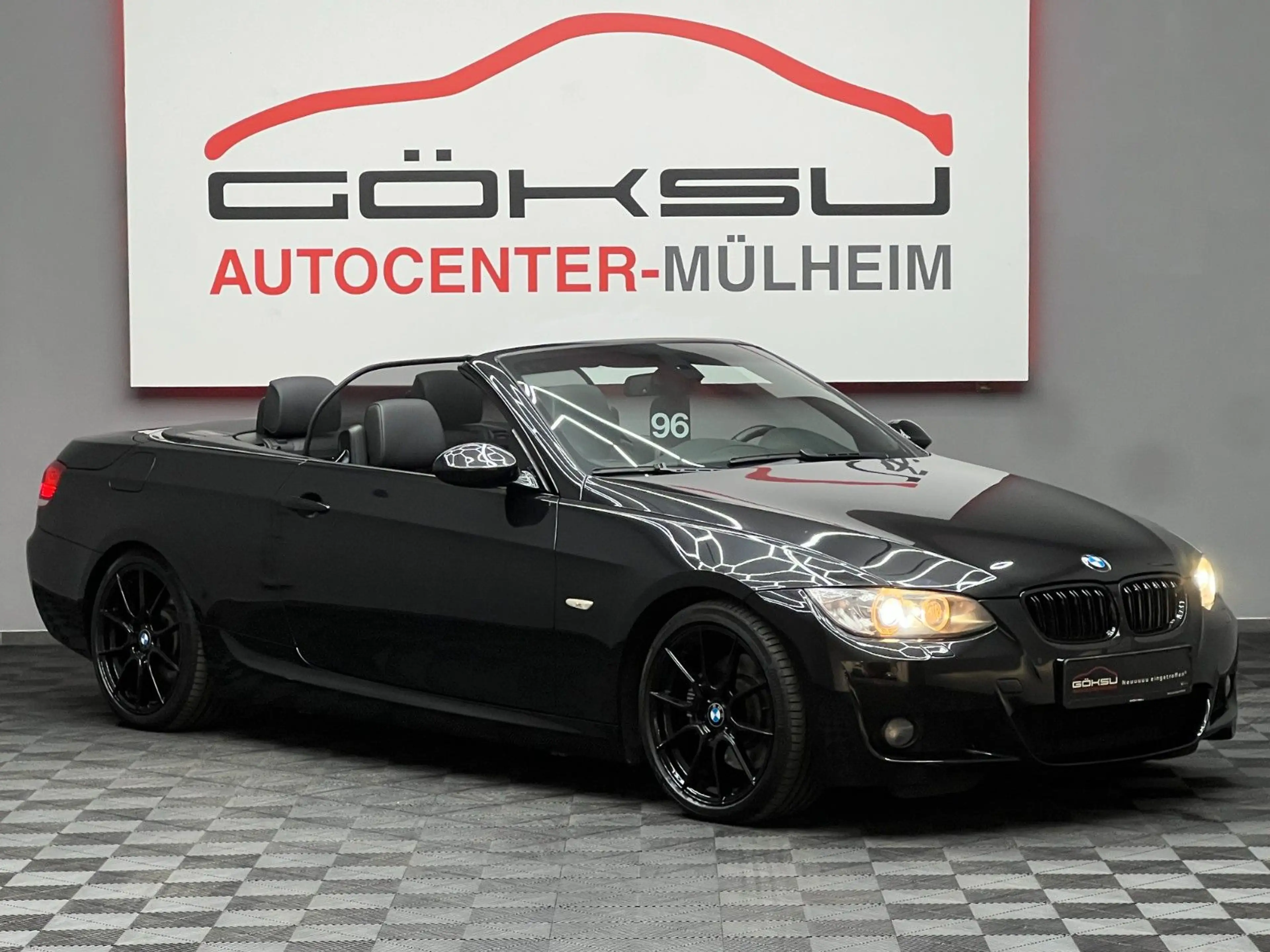 BMW 325 i Cabrio*M-Paket*Automatik*Navi*Leder*Aero*19 — photo 4
