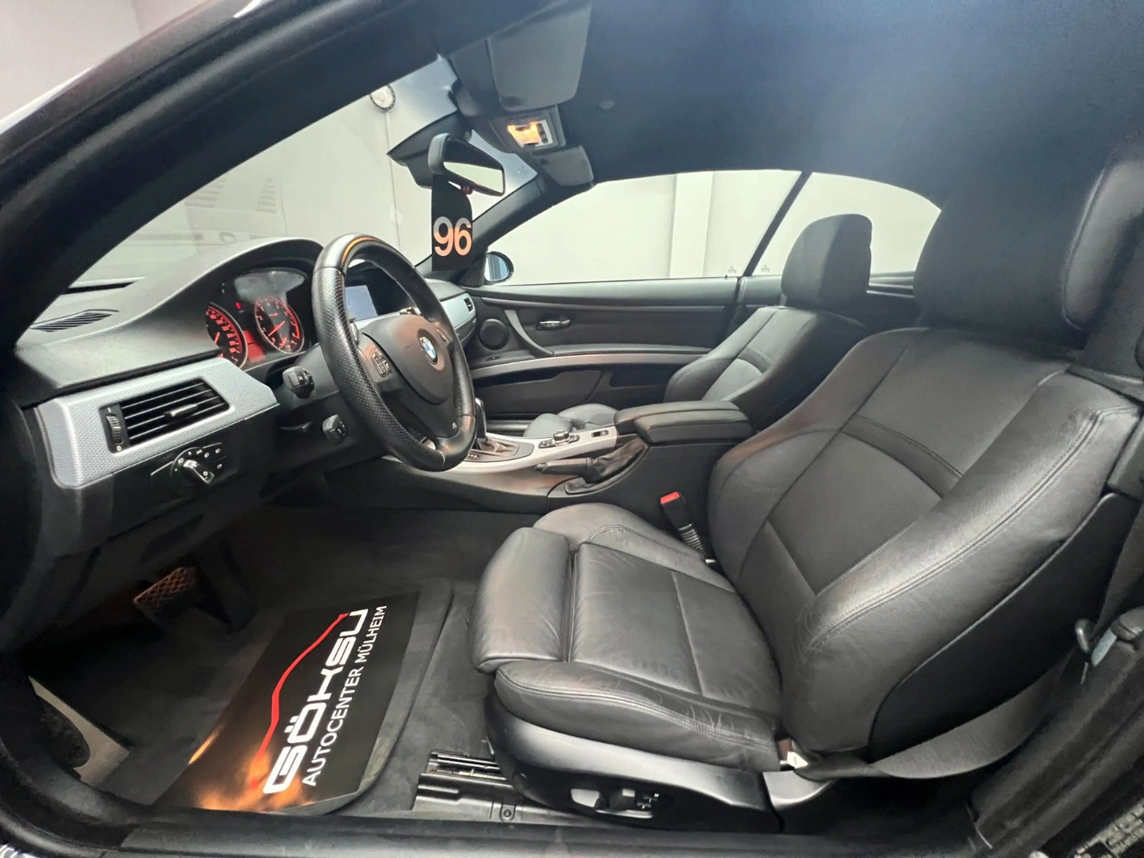 BMW 325 i Cabrio*M-Paket*Automatik*Navi*Leder*Aero*19 — photo 9