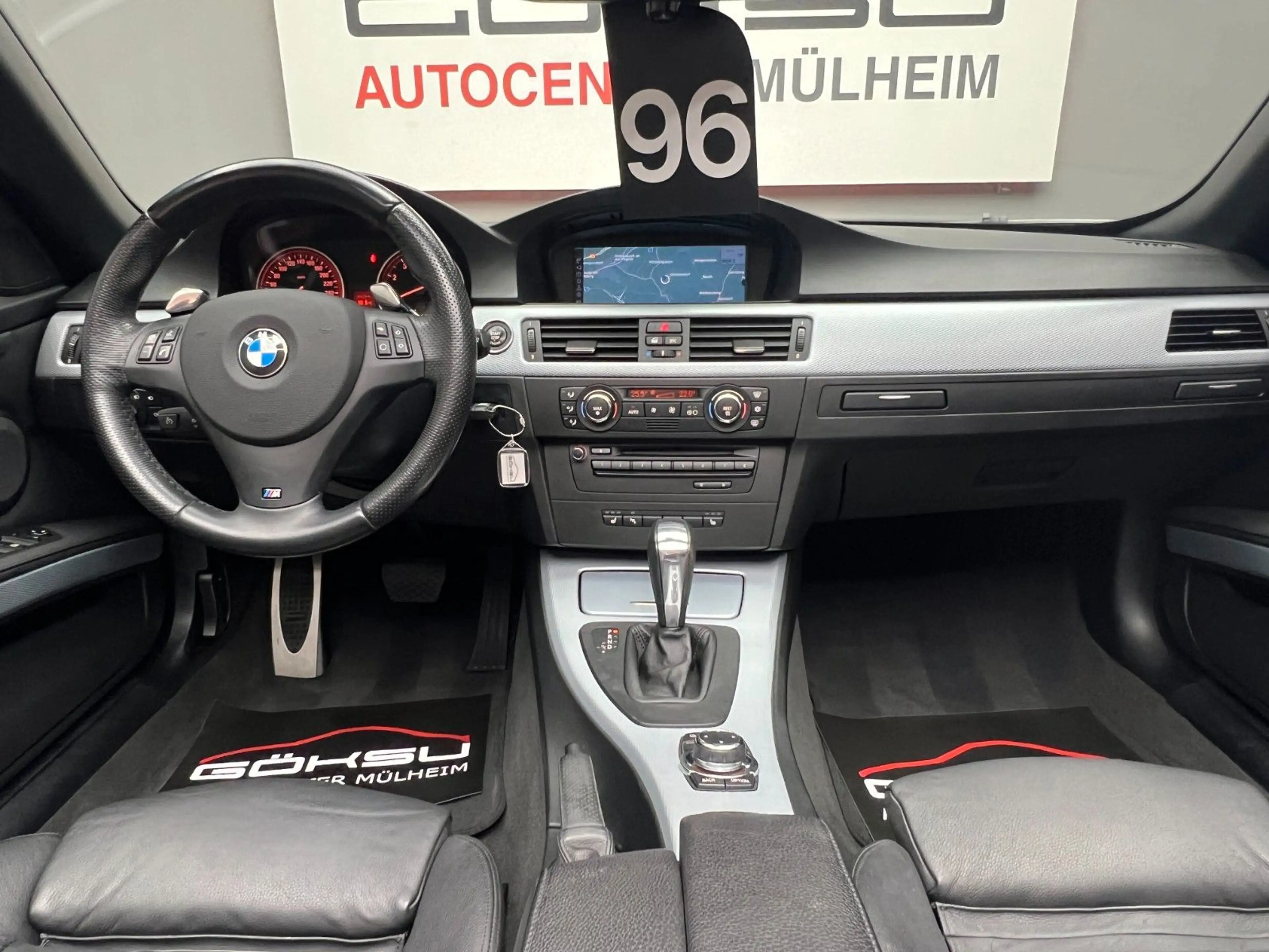 BMW 325 i Cabrio*M-Paket*Automatik*Navi*Leder*Aero*19 — photo 11