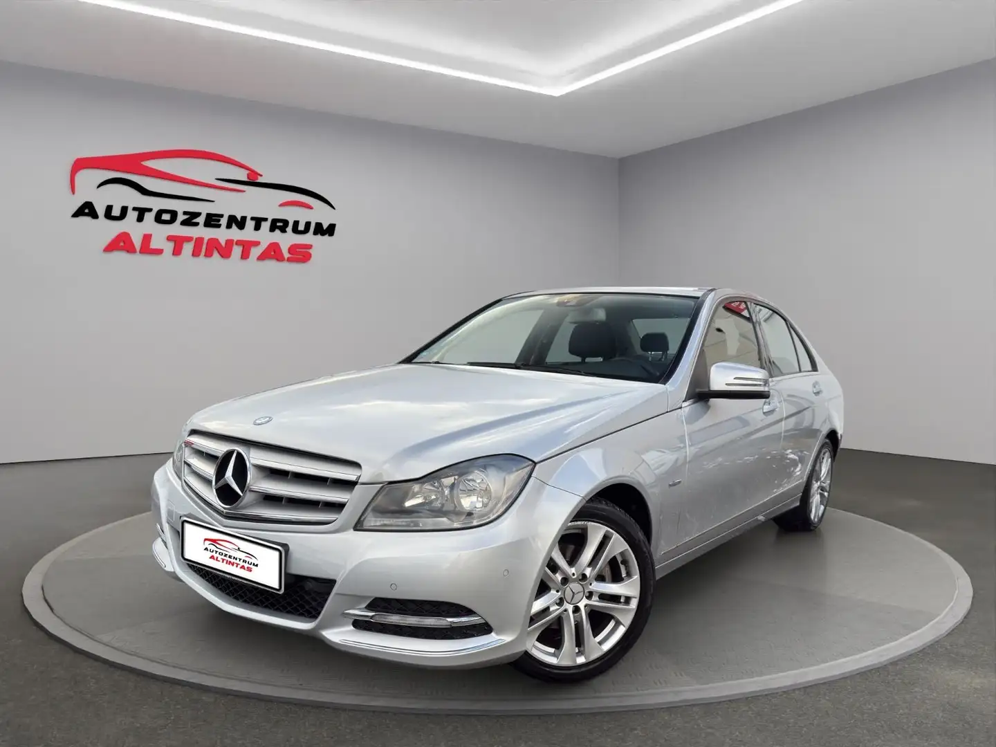 Mercedes-Benz C 180 CGI BlueE.*KLIMA*NAVI*AHK*SHZ*PDC*TÜV NEU Silber - 2