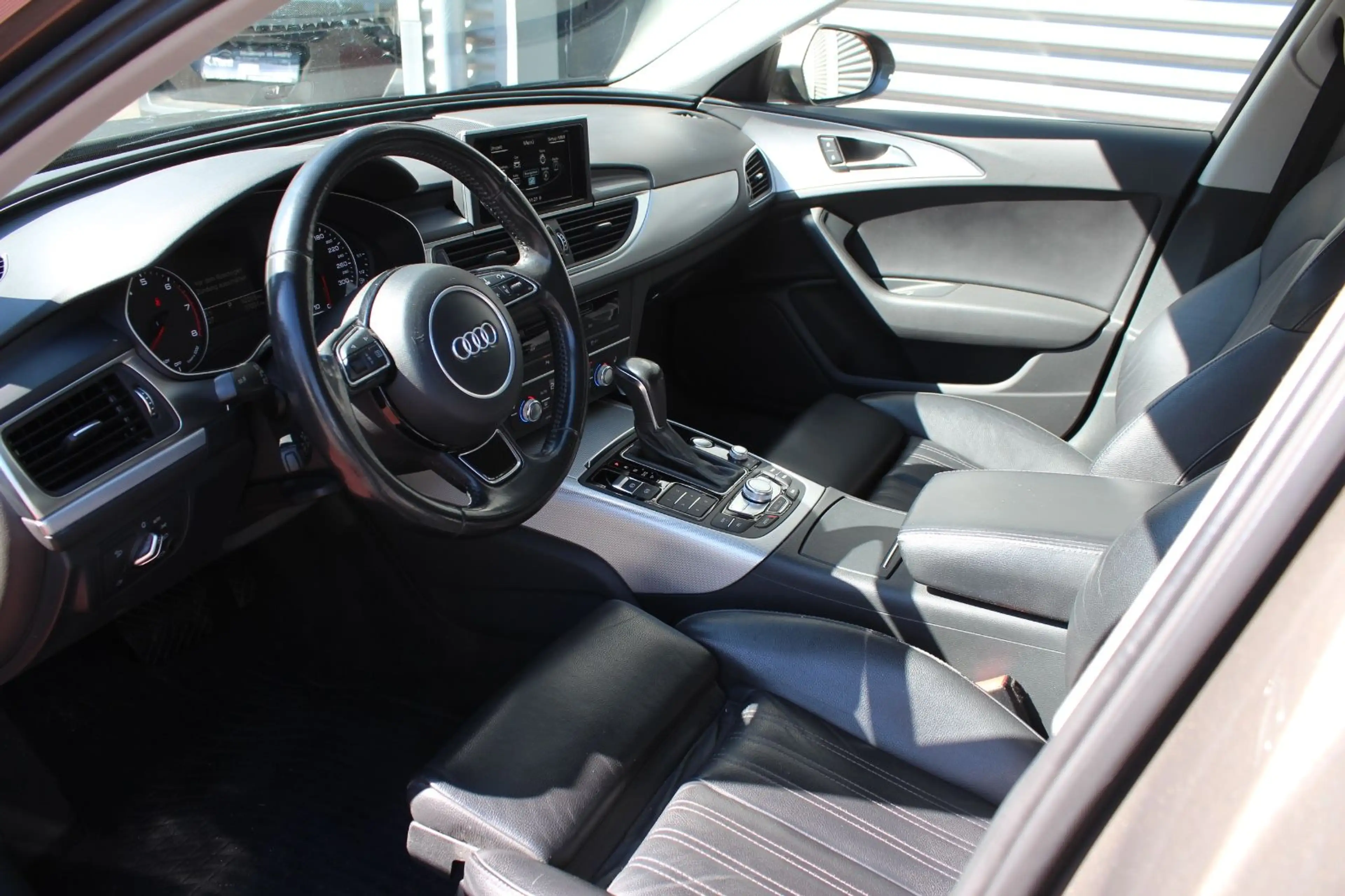 Audi A6 AVANT 1.8 TFSI ULTRA AUTOMATIK KLIMA NAVI 1Hd — photo 5