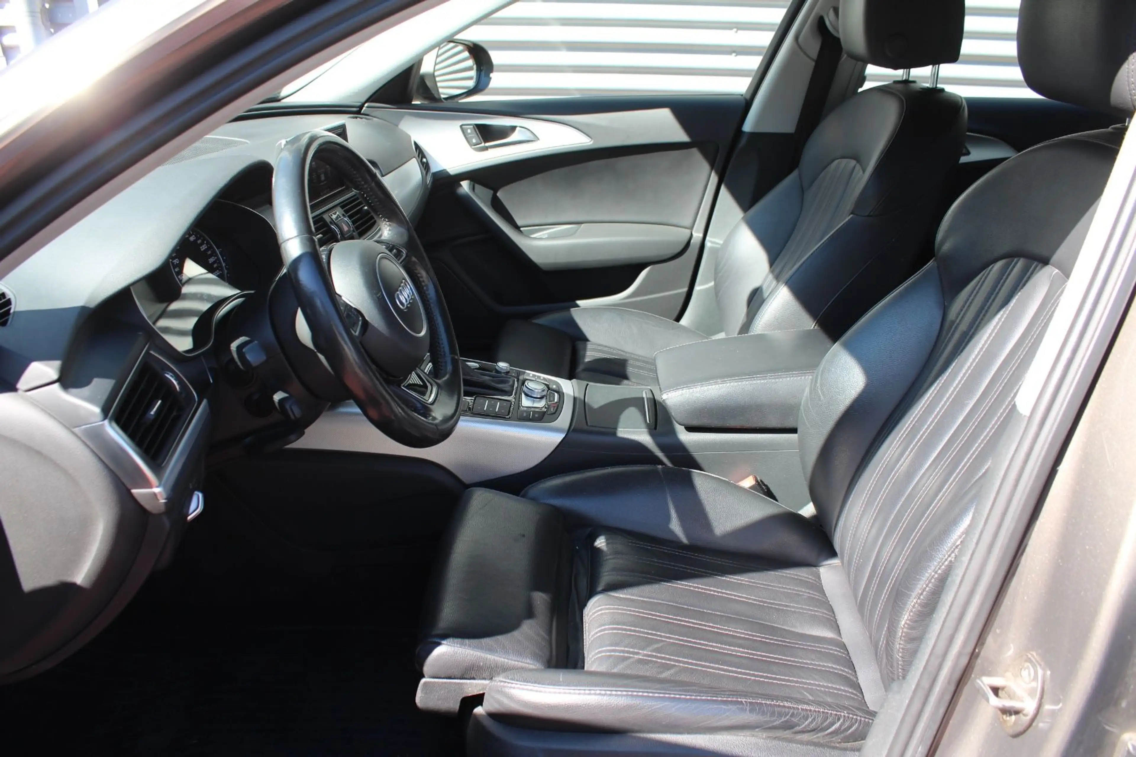 Audi A6 AVANT 1.8 TFSI ULTRA AUTOMATIK KLIMA NAVI 1Hd — photo 15