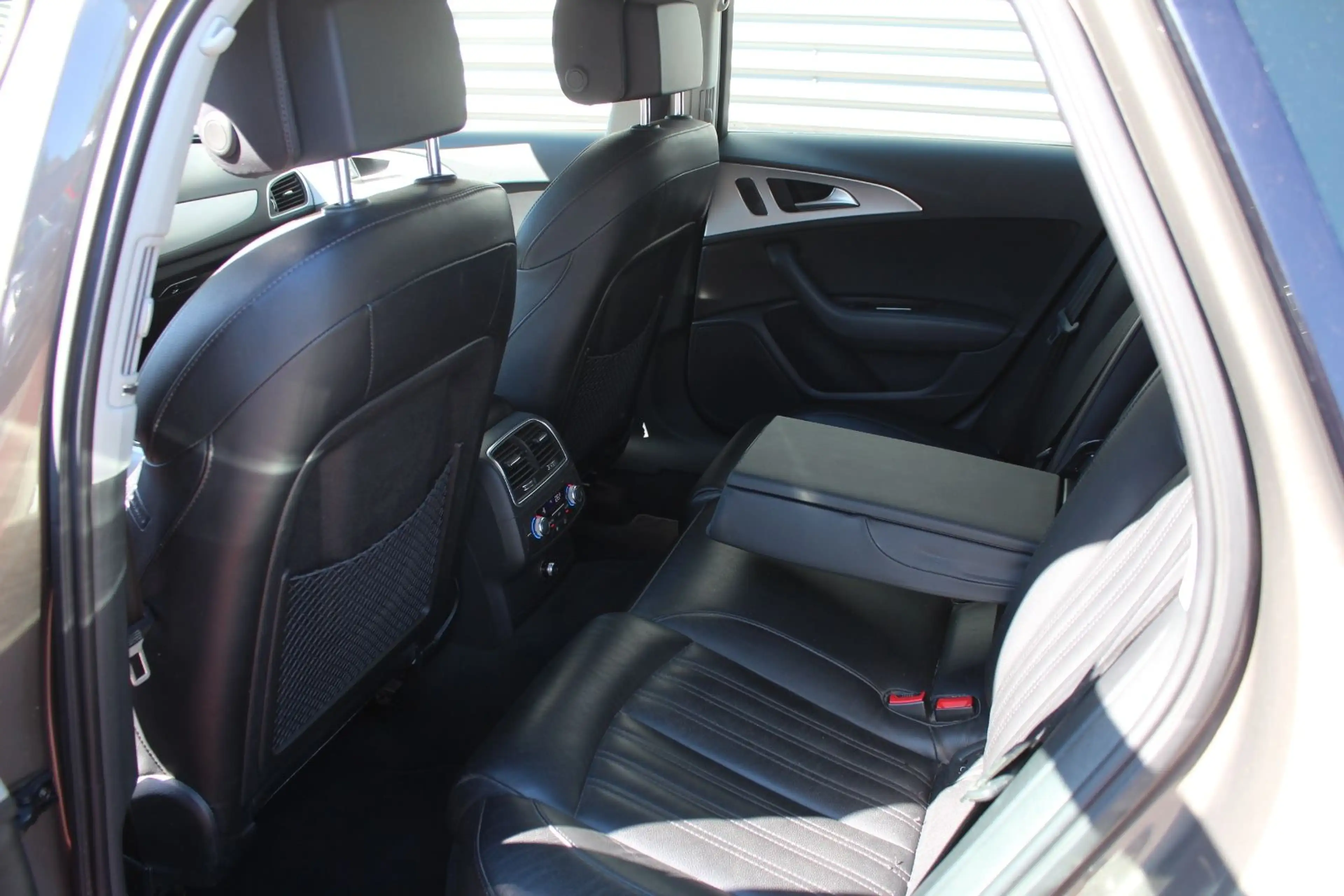 Audi A6 AVANT 1.8 TFSI ULTRA AUTOMATIK KLIMA NAVI 1Hd — photo 13