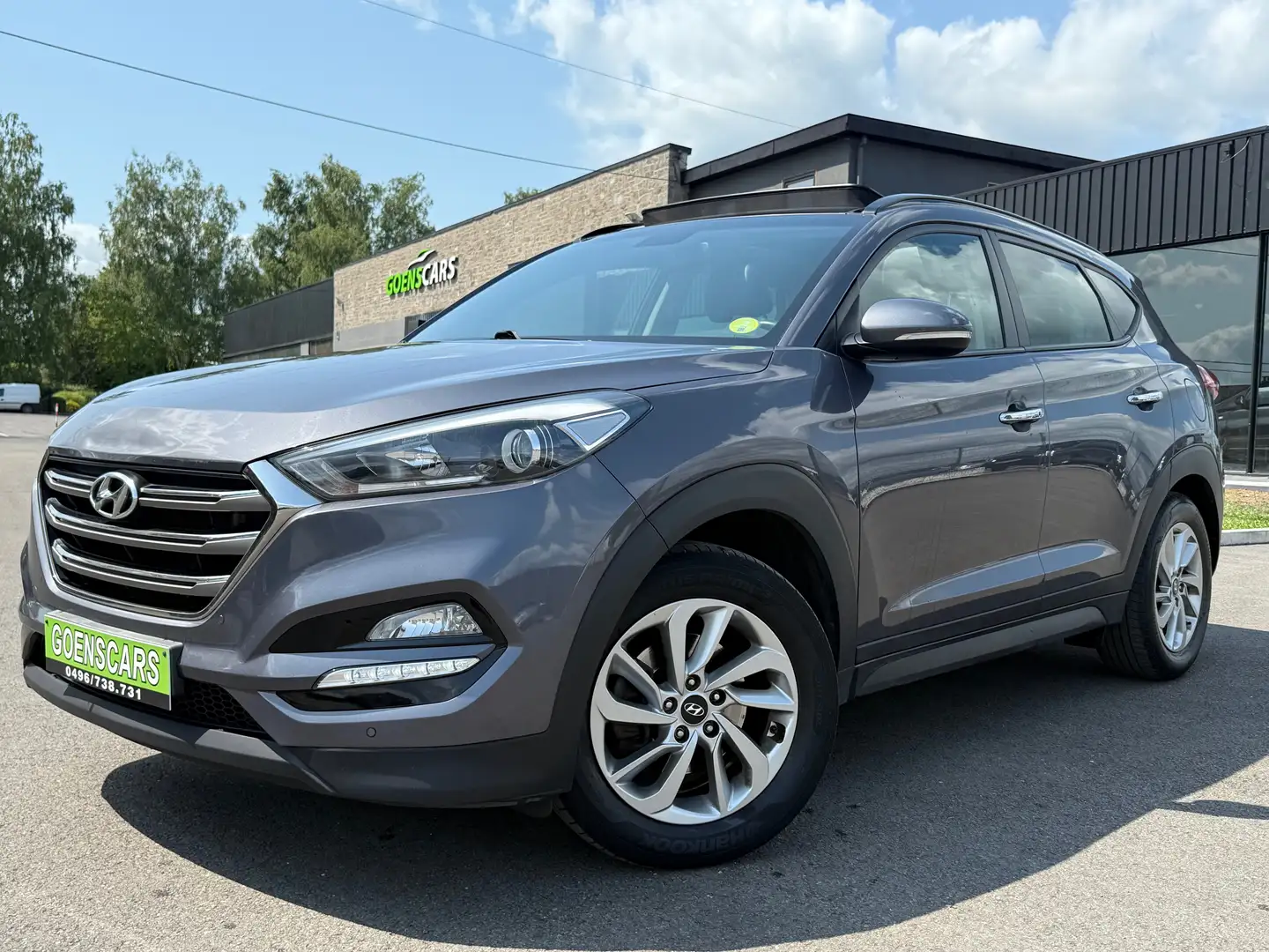 Hyundai TUCSON Tucson 1.7 CRDi TOIT OUV,CUIR,CAMÉRA,GPS😍 siva - 1