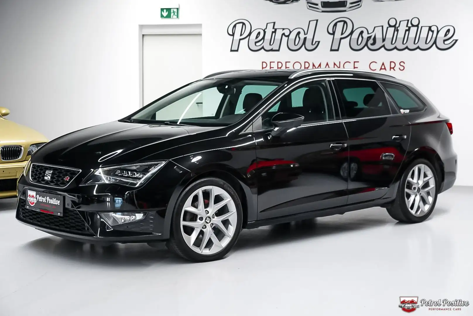 SEAT Leon 2.0 TDI FR 4Drive (Euro 6) crna - 2