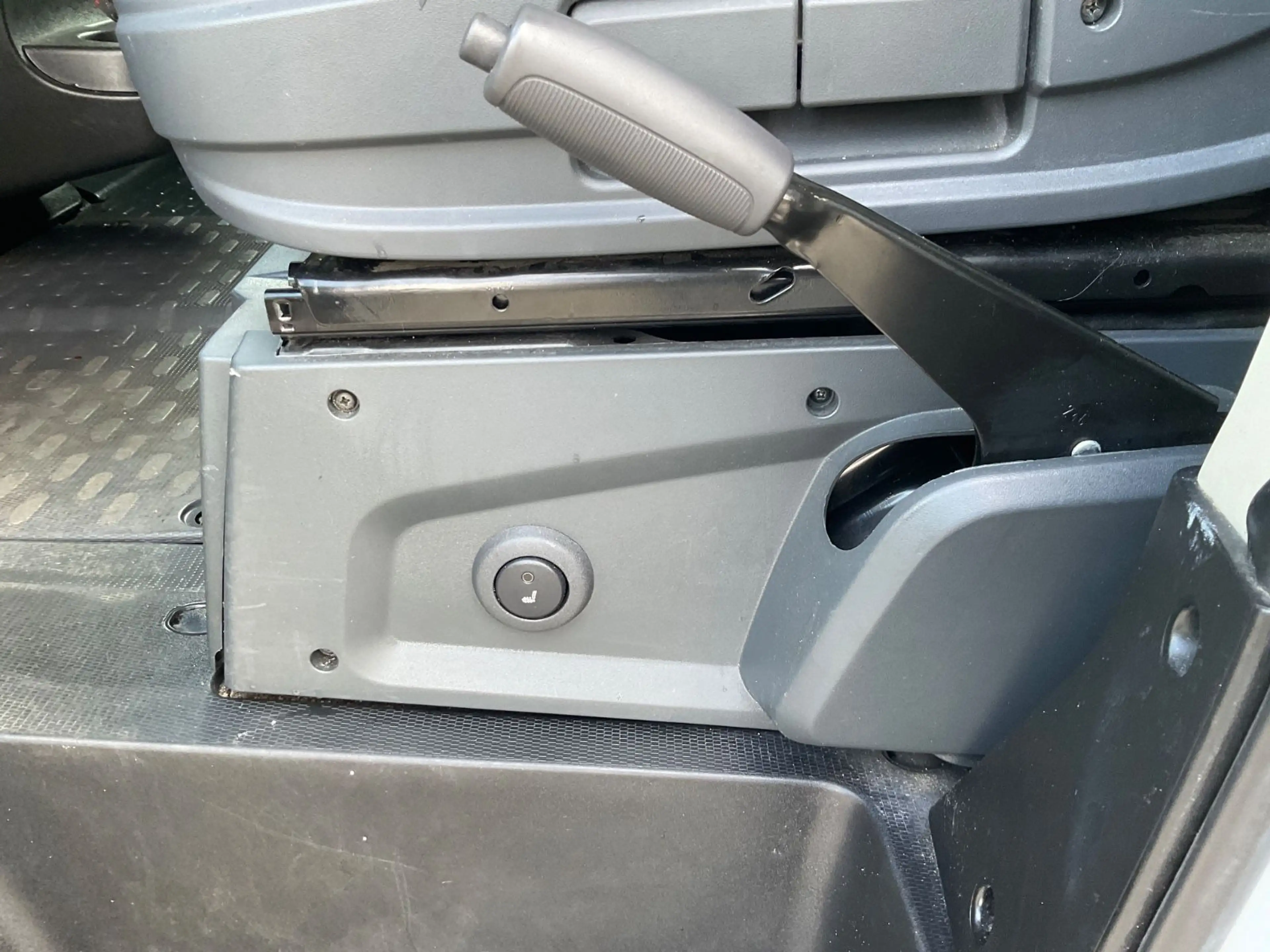 Opel Movano L4H2,Sitzheizung,Bluetooth,Allwetterreife — photo 9