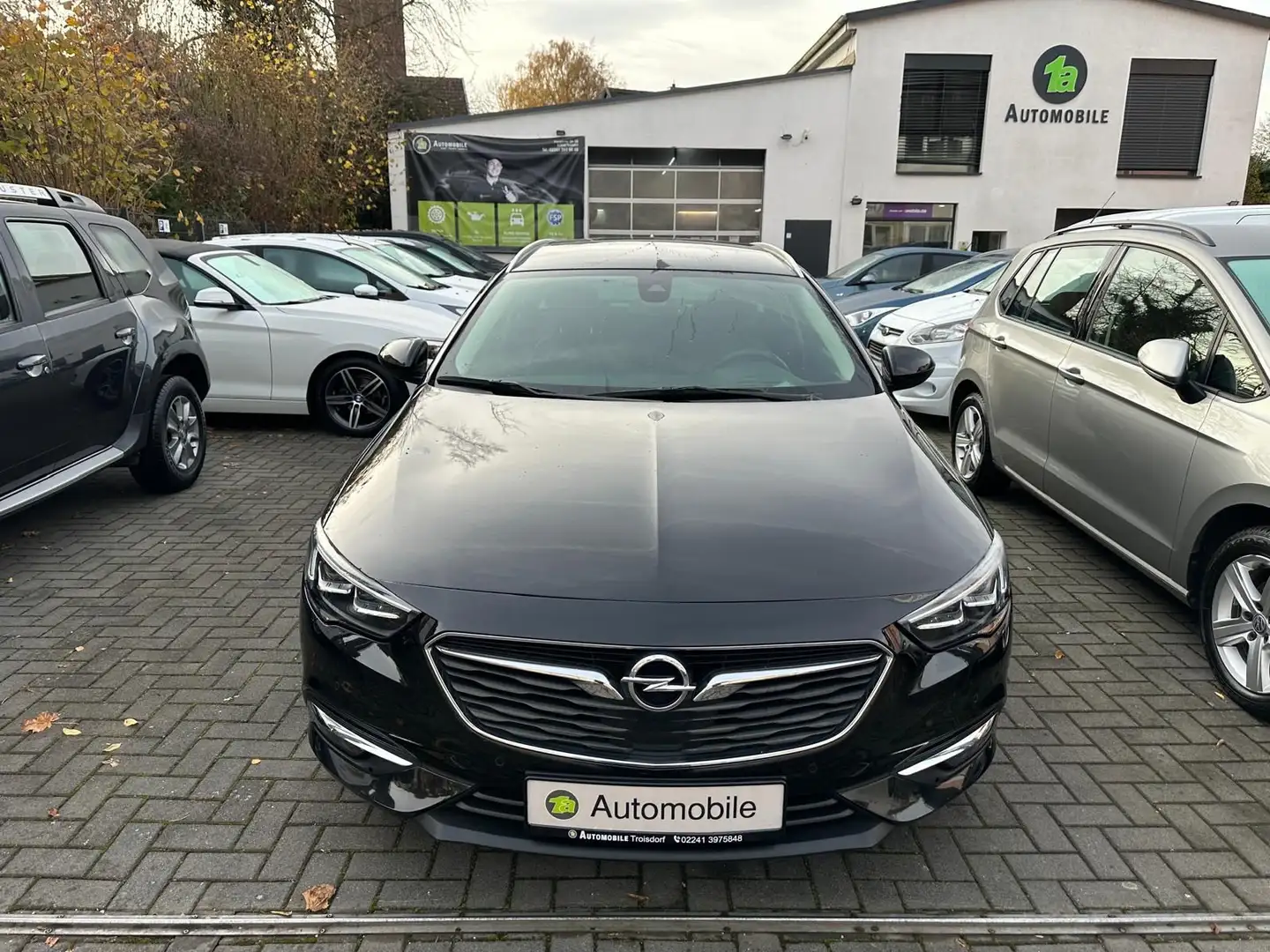 Opel Insignia Sports Tourer Business Innovation 4x4 Schwarz - 2