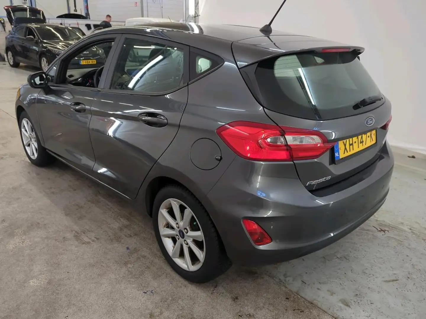 Ford Fiesta 1.1 Trend 1e Eigenaar | Volledig Onderh | BTW | Na Grijs - 2