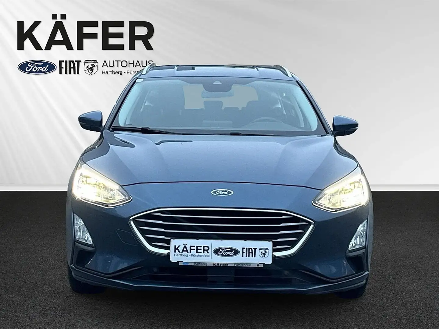 Ford Focus Traveller 1,5 EcoBlue Cool & Connect Blau - 2